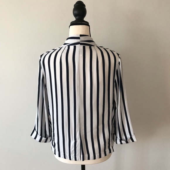 Forever 21 White & Blue Nautical blazer M - Picture 8 of 16